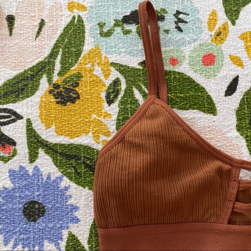💥SOLD ON DEPOP Burnt Orange Ribbed Bralette